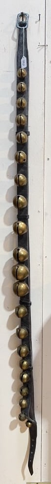 LARGE SET OF VINTAGE SLEIGH BELLS (1 of 5)