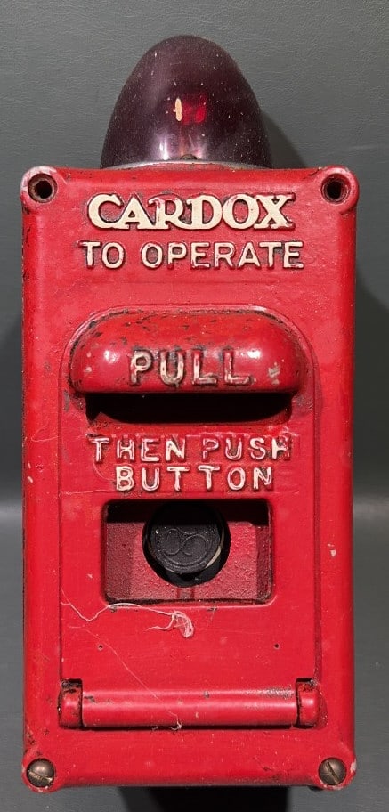 CARDOX FIRE EXTINGUISHING SYSTEM CONTROL BOX: 12" X 5" X 5"
