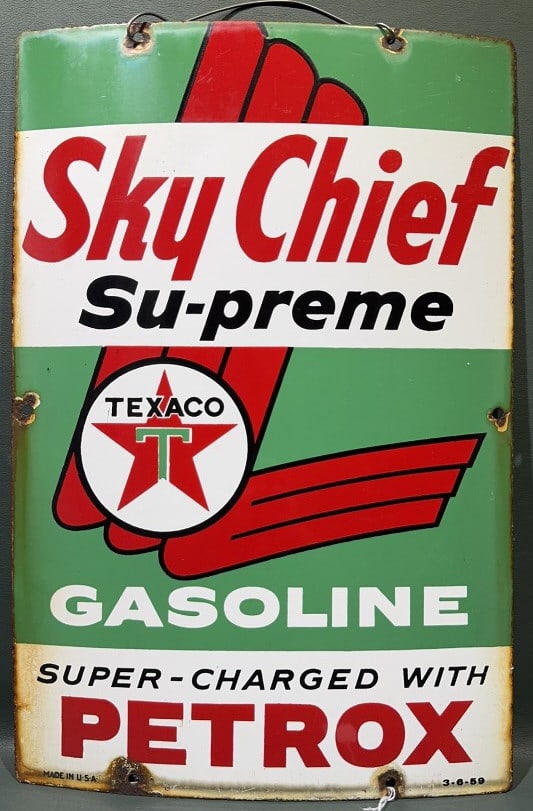 TEXACO SKY CHIEF SU-PREME PORCELAIN GAS PUMP SIGN: 18" X 12"