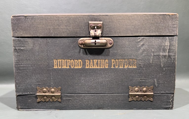 RUMFORD BAKING POWDER ADVERTISING CASE: 10" X 3" X 6"