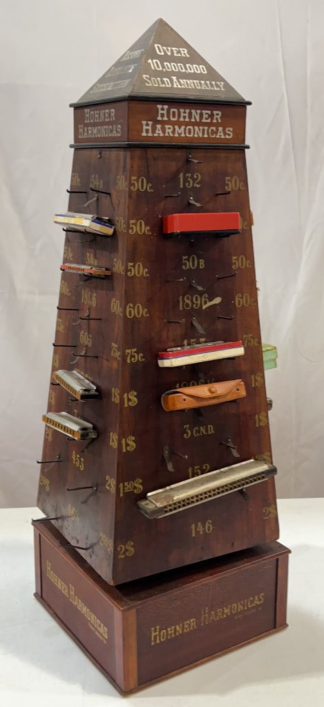 HOHNER HARMONICA WIND CLOCKWORK STORE DISPLAY (1 of 7)