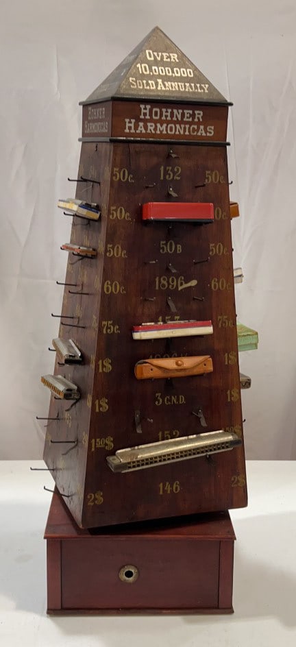 HOHNER HARMONICA WIND CLOCKWORK STORE DISPLAY - 2