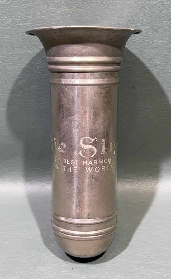 KOCH HARMONICA "THE SIREN": 6" X 3-1/4"