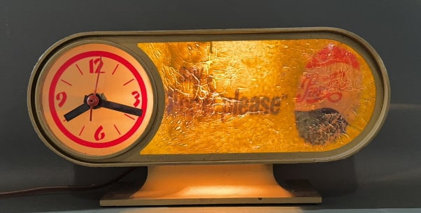 VINTAGE PEPSI COLA LIGHTED COUNTER TOP CLOCK (1 of 4)
