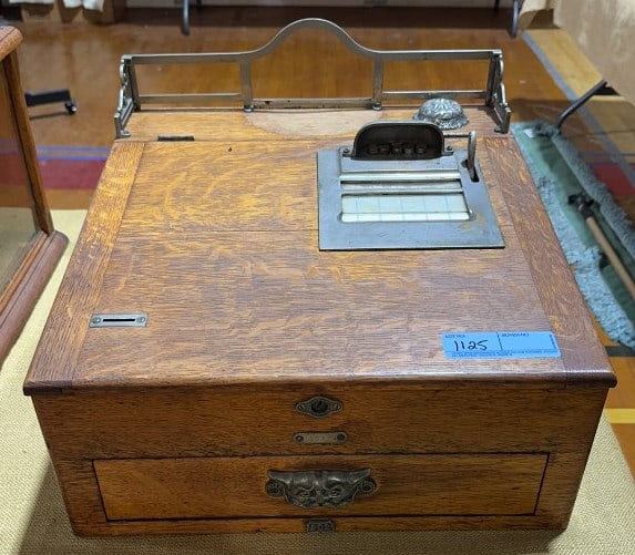 NATIONAL DESK AUTOGRAPHIC CASH REGISTER (1 of 6)