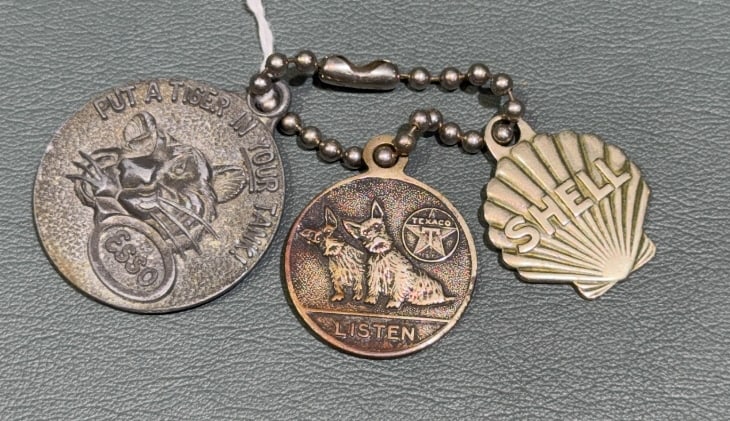 SHELL, TEXACO & ESSO ADVERTISING FOBS (1 of 2)
