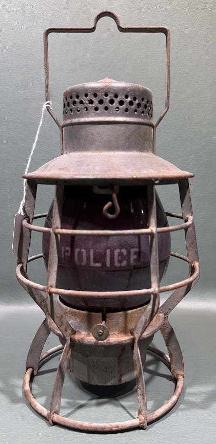 DRESSEL LANTERN W/ RED POLICE GLOBE (1 of 3)