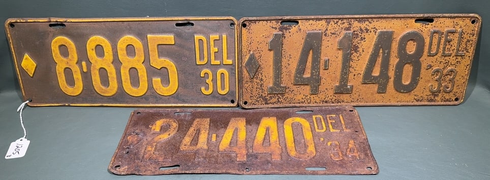 3 1930'S DELAWARE LICENSE PLATES: 10" X 6" TAGS NOT LIVE