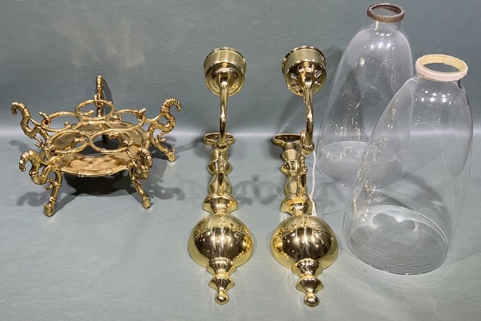 PR OF BRASS WALL SCONCES W/ GLASS SHADES: 8-1/2" X 4"