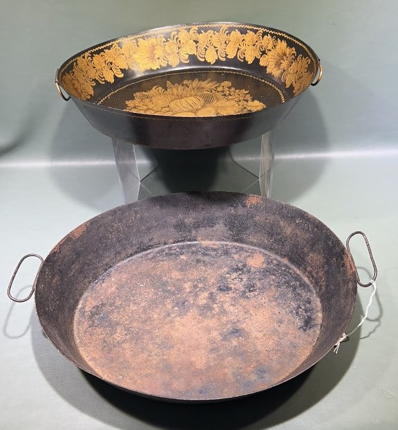 TOLE DECORATED SERVER & METAL SERVING TRAY