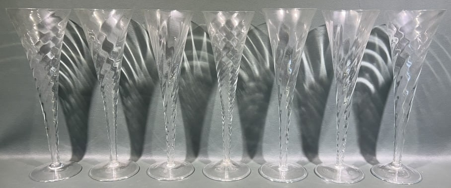 SET OF 7 SWIRL GLASS STEMWARE: 10" X 3"