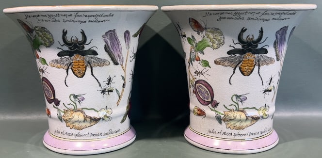 2 HOMART DECORATIVE CERAMIC CACHEPOT: 8" X 9"