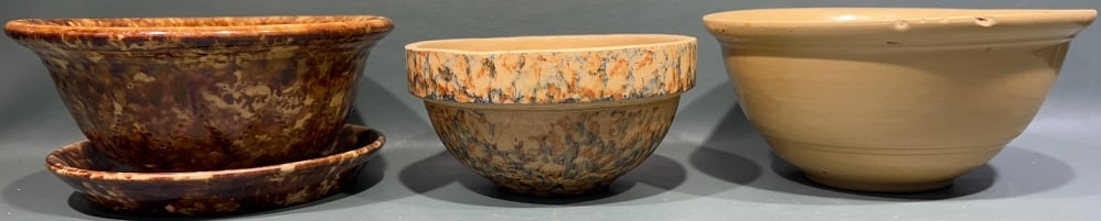3 ANTIQUE STONEWARE MIXING BOWLS & PLATES: 8" X 4"