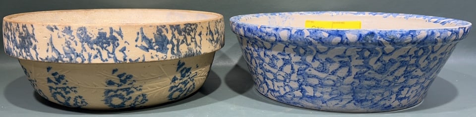 2 BLUE & WHITE ANTIQUE SPONGEWARE BOWLS: HAS DAMAGE 11" X 3-1/2"