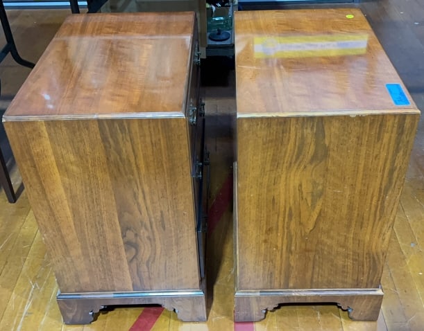 2 WRIGHT TABLE CO 3 DRAWER CHESTS - 3