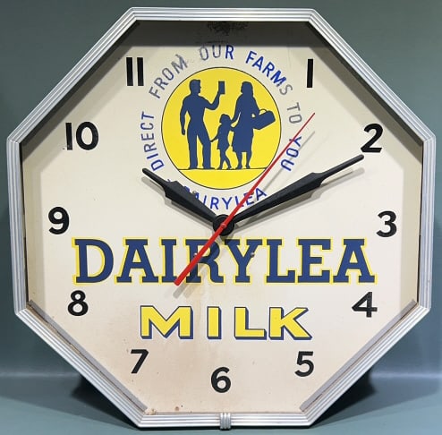 DAIRY LEA MILK ADVERTISING CLOCK BY LACKNER (1 of 4)