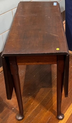 ANTIQUE QA WALNUT DROP LEAF TABLE - 3