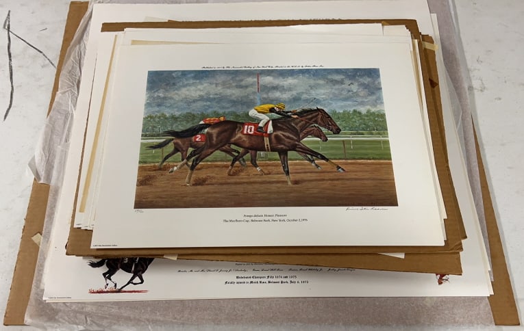 COLLECTION OF VARIOUS UNFRAMED HORSE RACING PRINTS (1 of 8)
