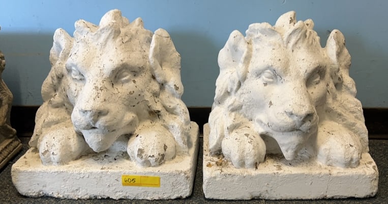 PAIR OF LION'S HEAD GARDEN STATUES: 16" X 15"