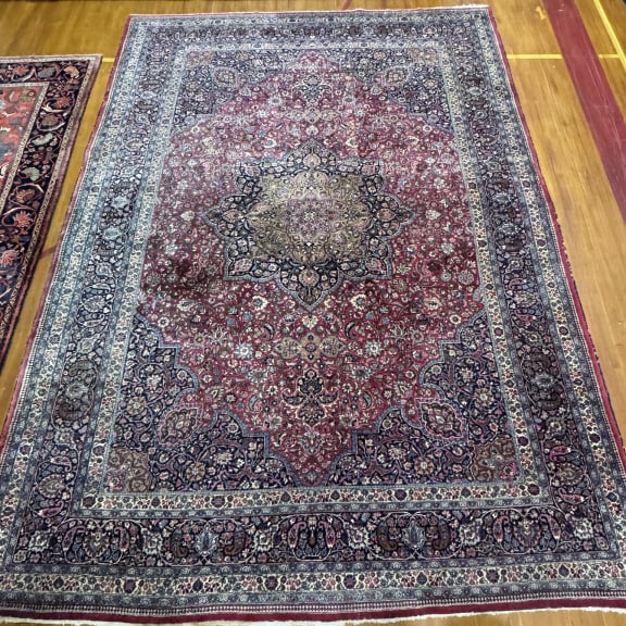 HANDMADE ORIENTAL ROOM SIZE RUG (1 of 10)