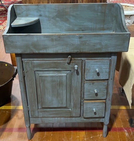 PAINT CONTEMPORARY WASH STAND: 31" X 40"