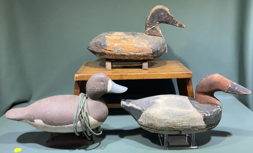 3 VARIOUS WORKING DECOYS & WEIGHTS: 15" X 8"