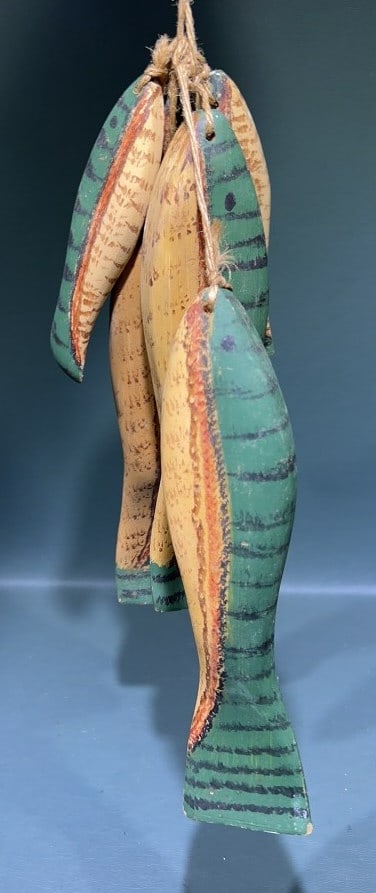 SET OF CARVED HANGING FISH: 11" X 3"