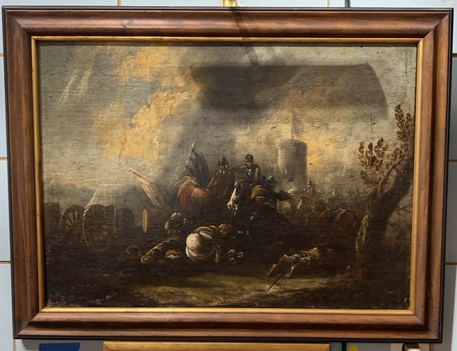 ANTIQUE EUROPEAN OIL ON CANVAS OF BATTLE SCENE: 32" X 24"