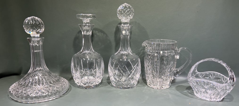 COLLECTION OF UNSIGNED CRYSTAL DECANTERS& PITCHERS (1 of 5)