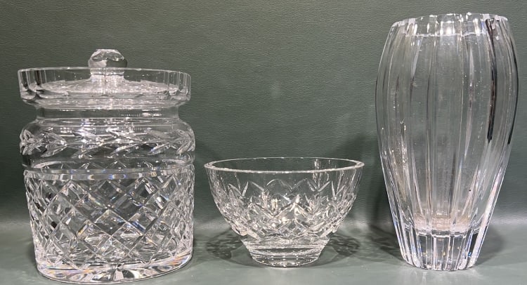 WATERFORD BISCUIT JAR & VASE LOT: 6.5" X 5"