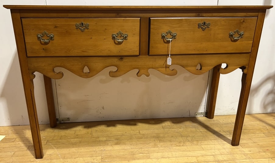 WRIGHT TABLE CO GEORGE III STYLE HUNTBOARD: 36" X 55"