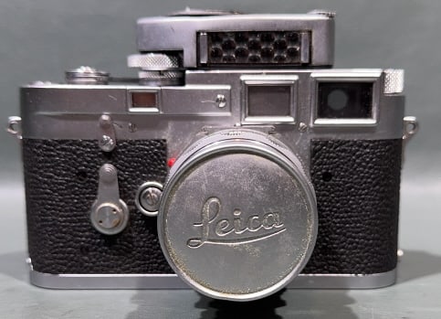 VINTAGE LEICA M3 3MM RANGE FINDER CAMERA (1 of 6)