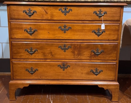 ANT. CHERRY 4 DRAWER NEW ENGLAND CHEST (1 of 6)