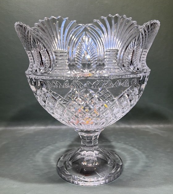 LG CRYSTAL CENTER BOWL/PUNCH BOWL: 10' X 12"