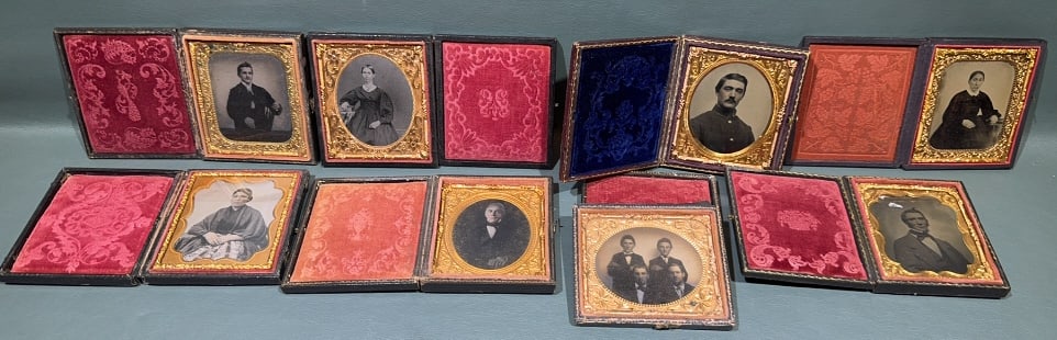 8 ANTIQUE CASED DAGUERREOTYPES (1 of 7)
