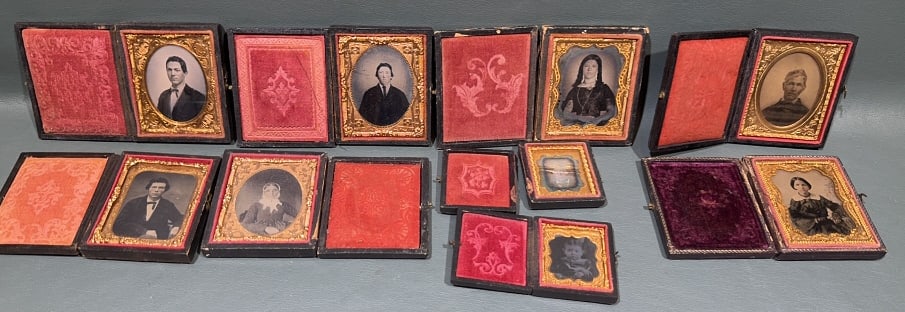 9 ANTIQUE CASED DAGUERREOTYPES (1 of 5)