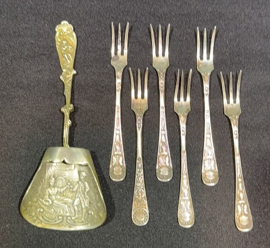 6 STERLING LEMON FORKS & CONTENENTAL SILVER SCOOP: 5-1/2" 2.5 OZT