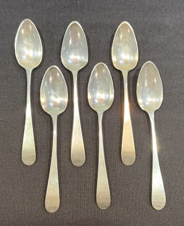 SET OF 6 ENGLISH SILVER SPOONS (1 of 3)