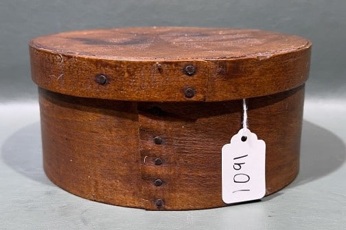 SM. ANTIQUE PANTRY BOX: 7-3/4" X 3-1/2"
