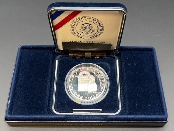 THE WHITE HOUSE 200TH ANNIVERSARY SILVER COIN: ~