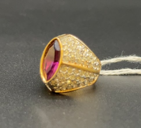 18KT ELECTRO PLATED RING W/ STONES: ~