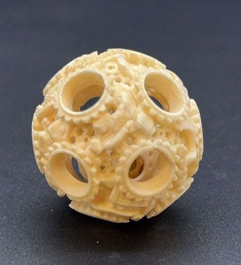 ANTIQUE ORIENTAL CARVED BONE BALL PUZZLE: ~