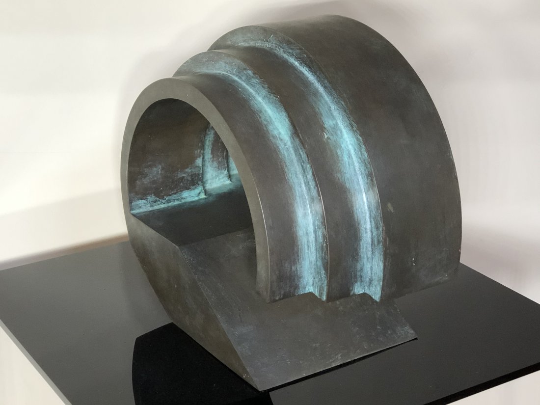 Tony Delap, Brema: Tony Delap (1927 - 2019), USA. Bronze sculpture on lucite stand. Edition: 1/6, Signed. Size 9.5 x 8 x 5 in. Available with or without the lucite display stand. Shipping at buyers expense or local pick