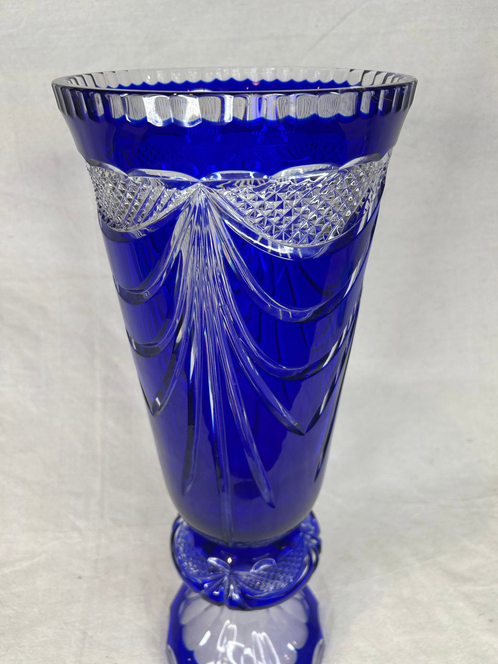 Large blue vase - 6