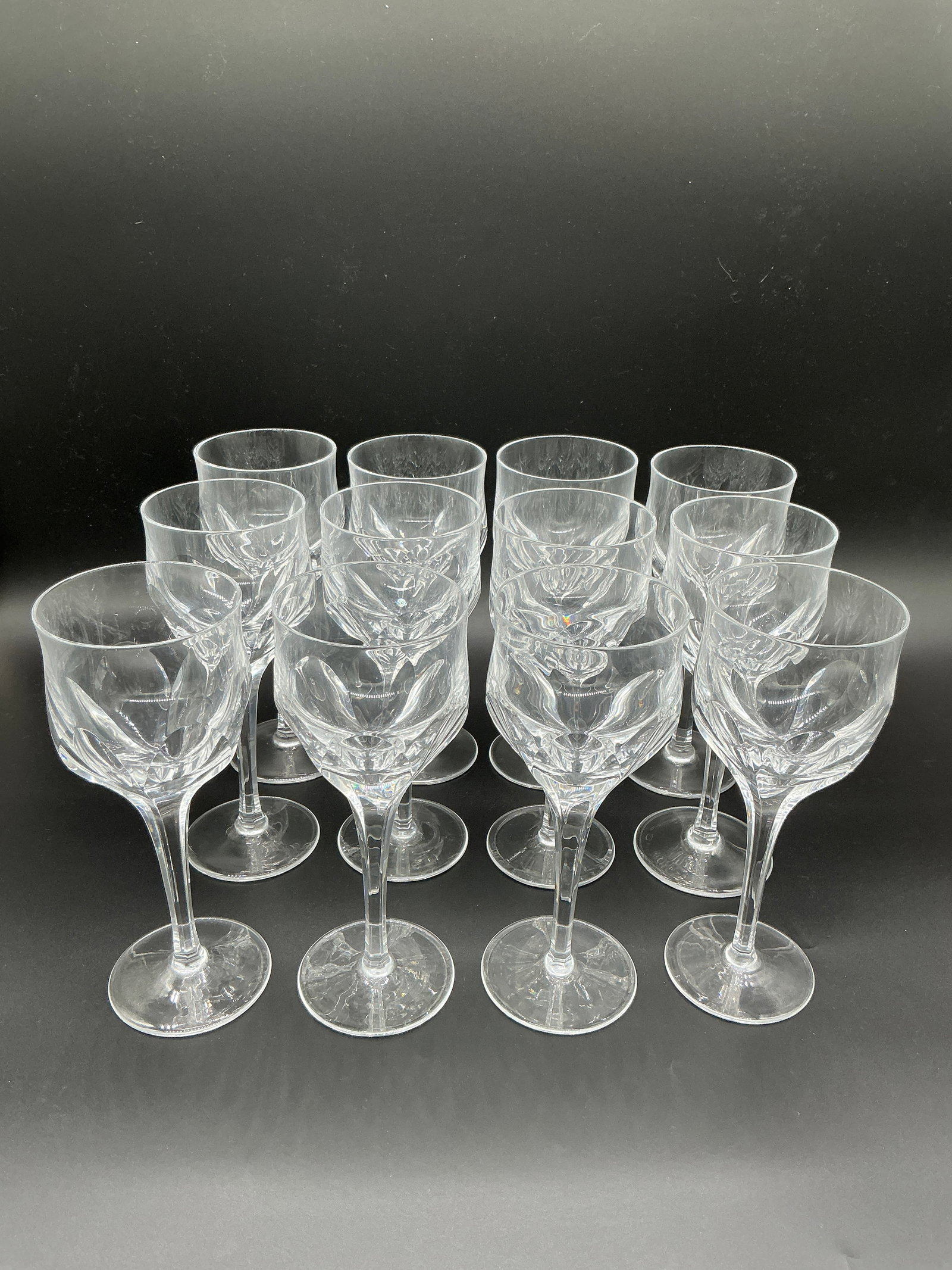 Elegant Crystal Goblet Glasses Set of 12, 8.75-inch (1 of 12)