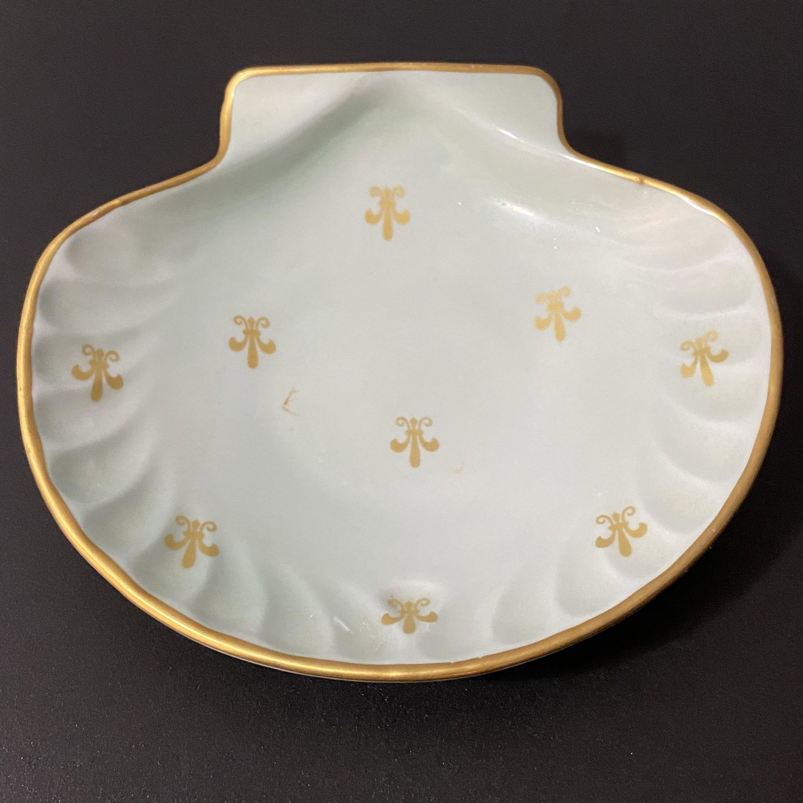 Limoges Blue Shell Candy Trinket Dish Fleur De Lis (1 of 12)
