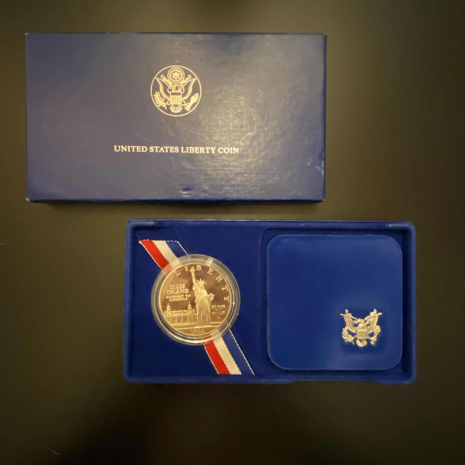 1986 S US Liberty Coin Silver Dollar Proof In Box (1 of 3)