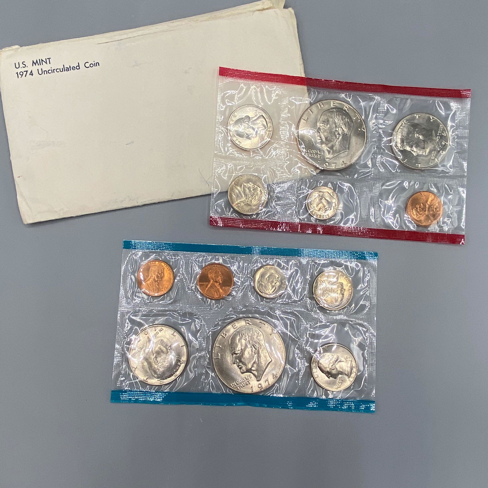 1974 US Mint Set P& D Uncirculated (1 of 2)