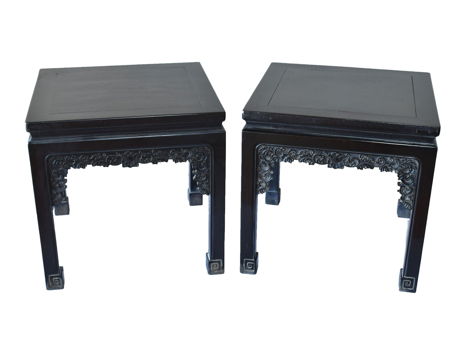 A PAIR FINE CHINESE ZITAN STANDS (1 of 8)