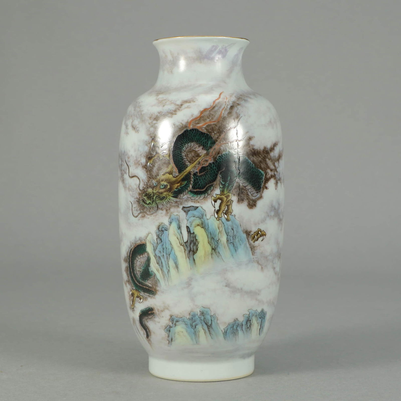 A Chinese Famille Rose Dragon Pattern Porcelain: A Chinese Famille Rose Dragon Pattern Porcelain Lantern-shaped VaseHeight:19 cm, Diam.10 cm,